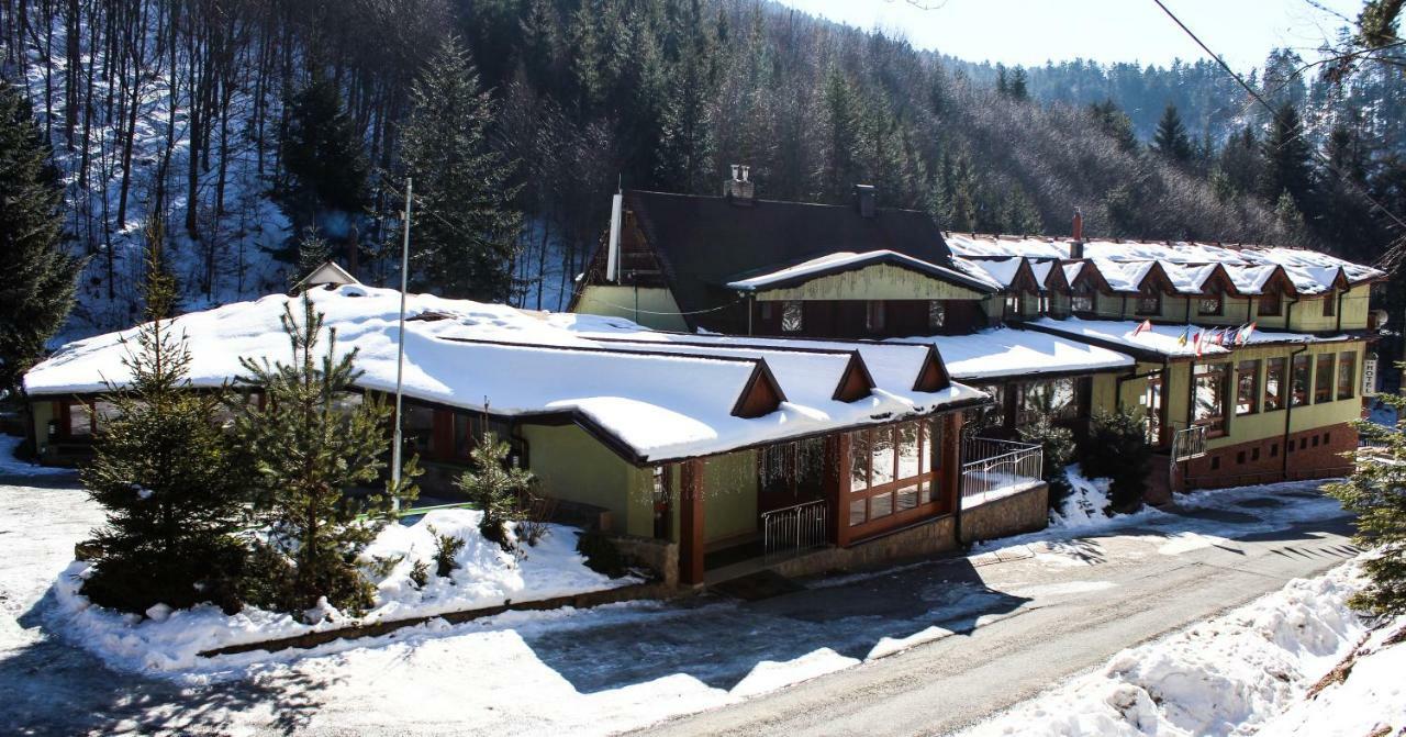 Hotel Somka Drienica Exterior foto